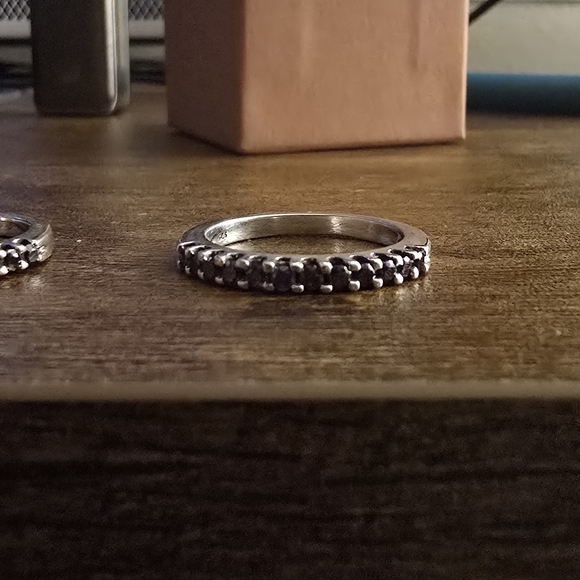 Kay Jewelers Two Stackable Amethyst Rings - Picture 7 of 10